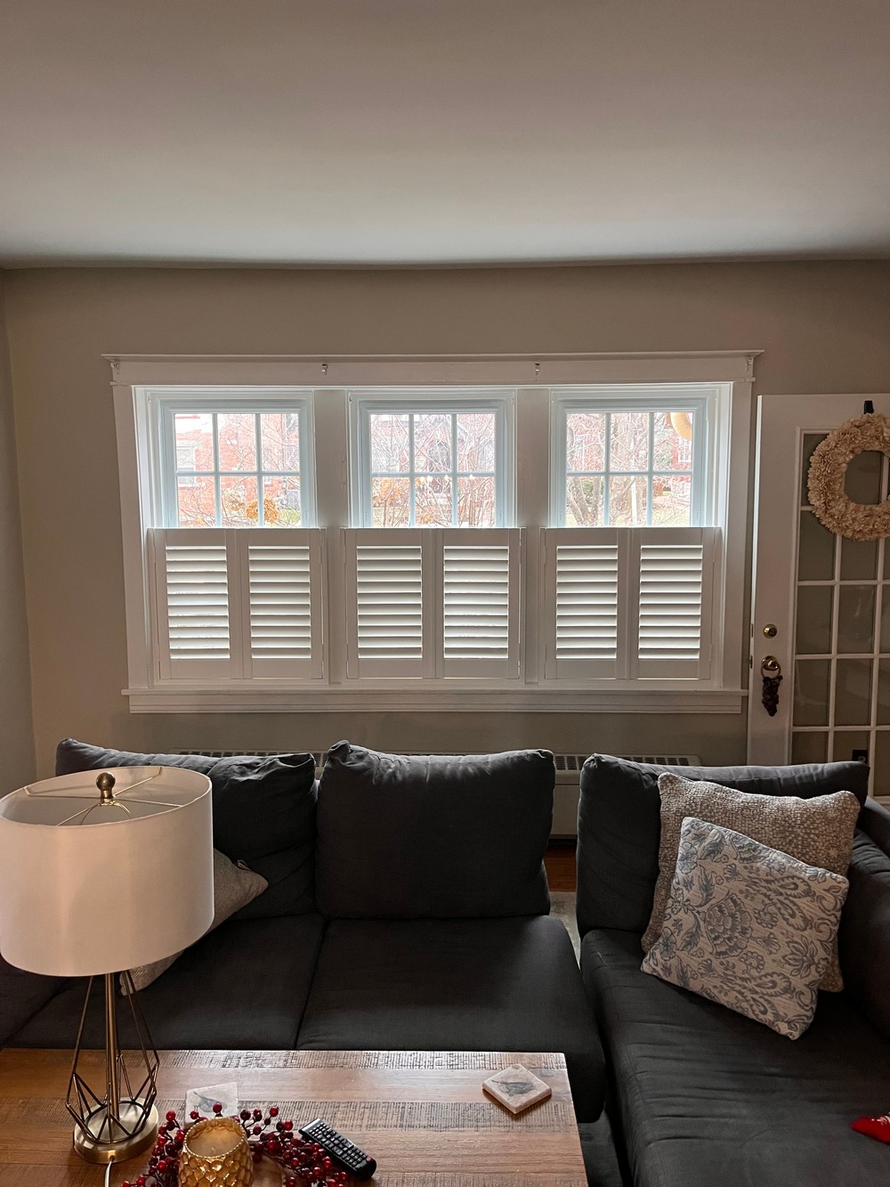 Eye-Catching Cafe Plantation Shutters on Stanford Ave in St. Louis, MO